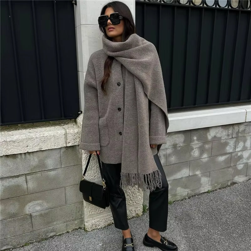 Carolina | Cozy Knit Coat with Scarf